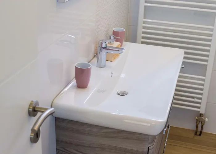 Simoni Zd Appartement *